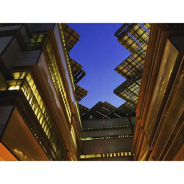 Ending the weekend at the amazing Masdar City. The worlds first zero-carbon city. Full details coming to the blog soon. @masdarofficial