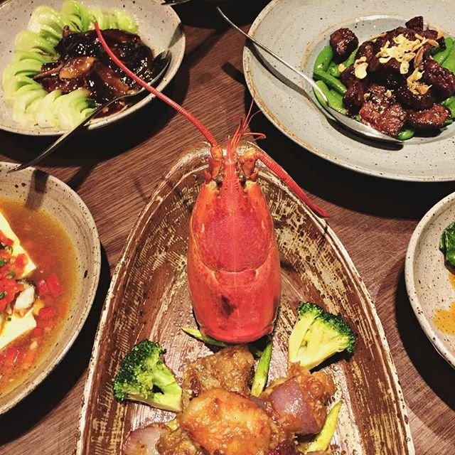 A Cantonese feast to celebrate Chinese New Year at Dai Pai Dong. With those born in the year of the Rooster said to be trustworthy, observant and hardworking @rwabudhabi